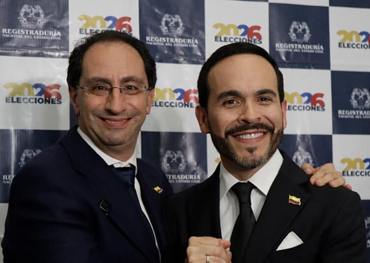 Abelardo De la Espriella recibe la credencial como presidente electo. José Manuel Restrepo queda confirmado como vicepresidente electo